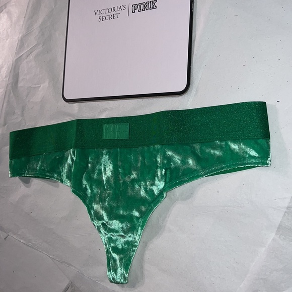 (M) UNISEX Victoria’s Secret VELVET THONG UNDERWEAR - Picture 2 of 16